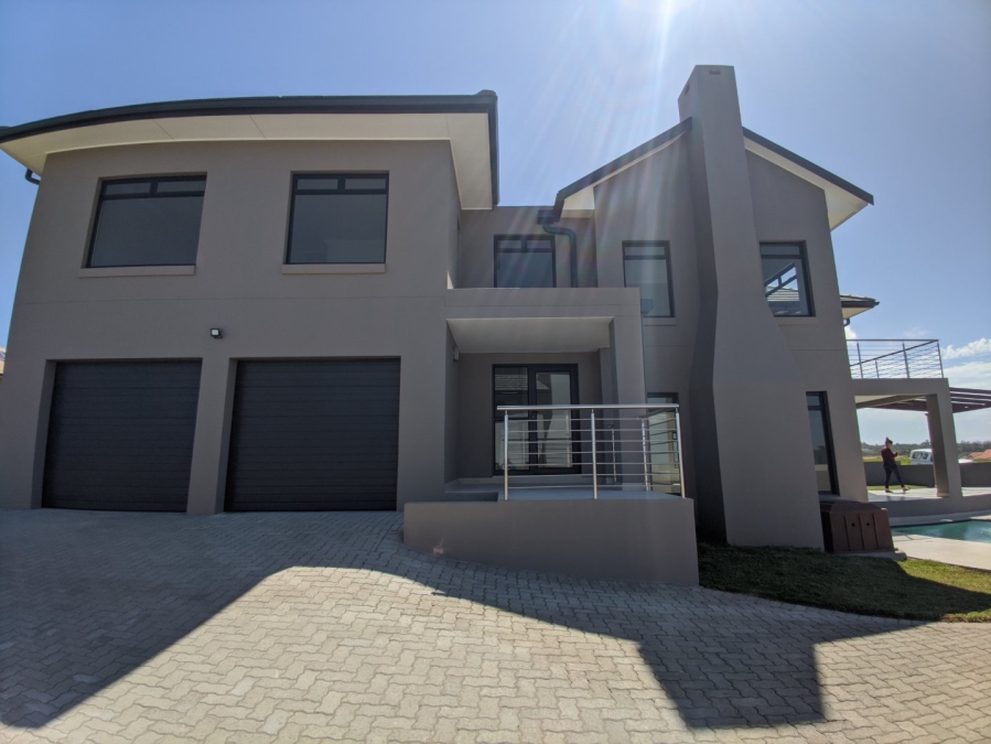 4 Bedroom Property for Sale in Kidds Beach Eastern Cape